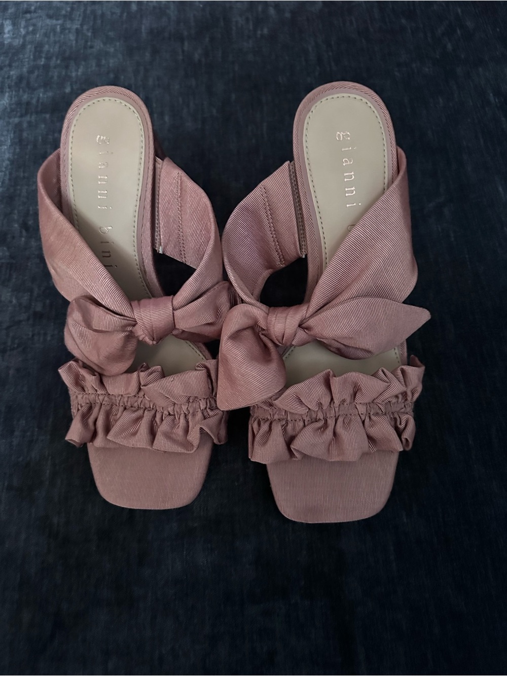 Gianni Bini Pink Bow Ruffle Heels Size 10 NWT